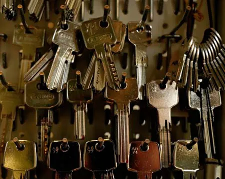 Schlüsselsatz einer Schließanlage für Mehrfamilienhäuser und Gewerbeobjekte in Kirchrode